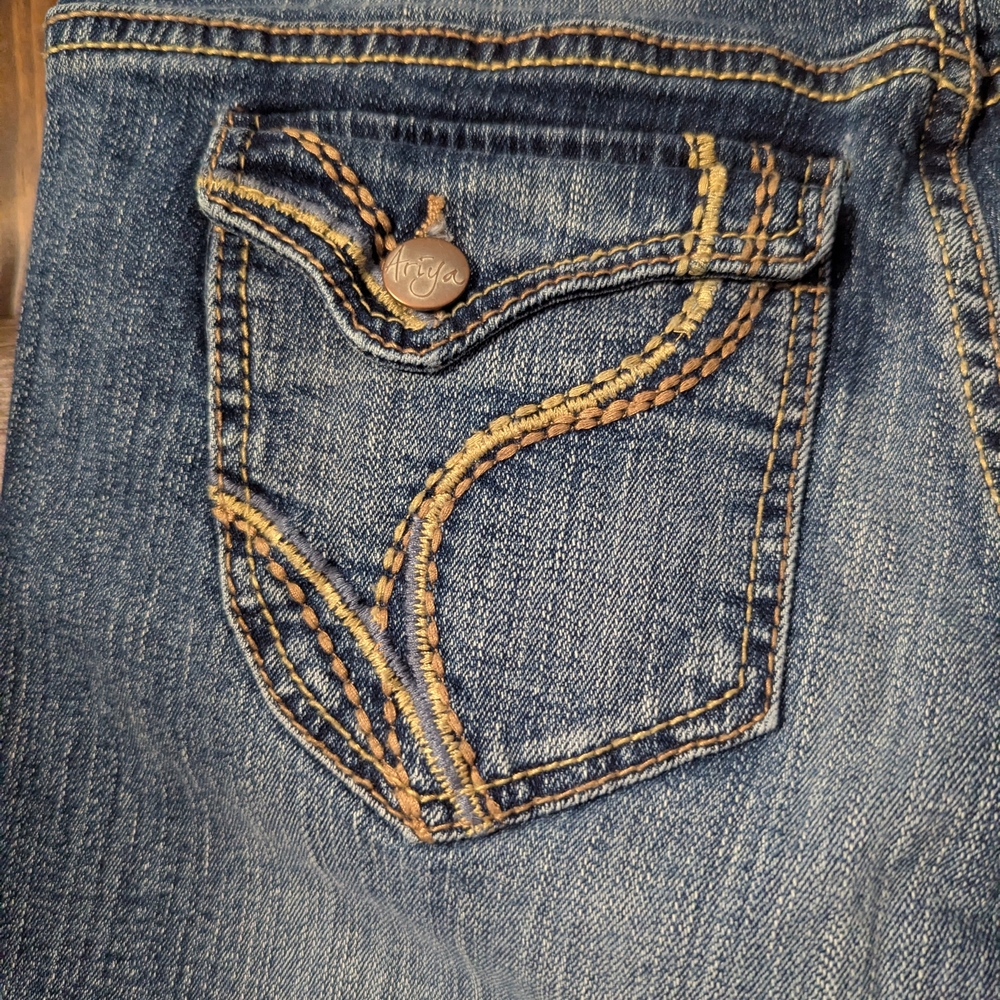 Ariya Light Blue Flared Jeans - Picture 3 of 3